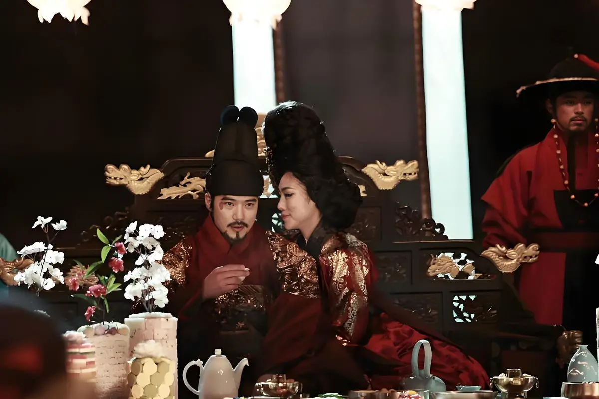 《奸臣》未删减版HD高清免费在线观看-奸臣完整版无广告播放-韩国爱情片全集资源