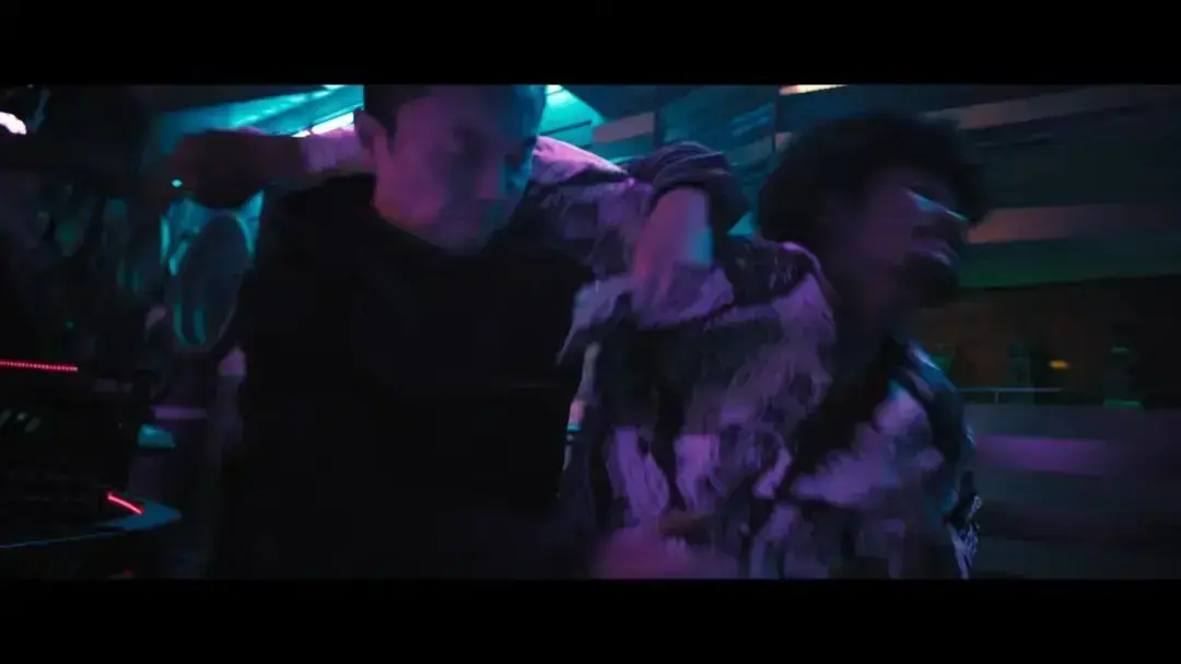 火遮眼无删减版HD中字在线观看-《火遮眼》谢苗动作片1080P高清完整版免费播放-火遮眼阿里云盘BT磁力链接资源下载