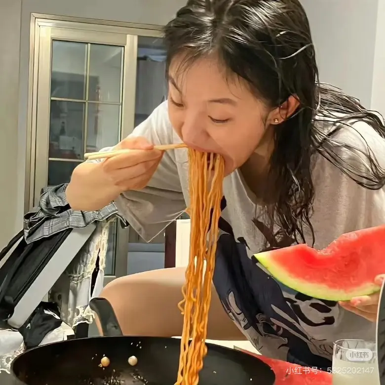 《特殊的按摩精油》HD1080P高清无删减中字版-特殊的按摩精油免费在线观看-手机电脑端无广告流畅播放